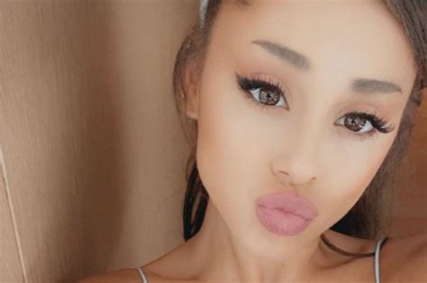 ariana grande bakini|Ariana Grande sizzles in desert bikini pics during romantic break .